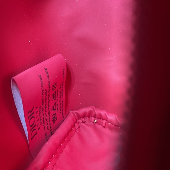 DIOR RED VELVET COSMETICS BAG NEW IN BOX 6” x 3” x 4” - Picture 3 of 9